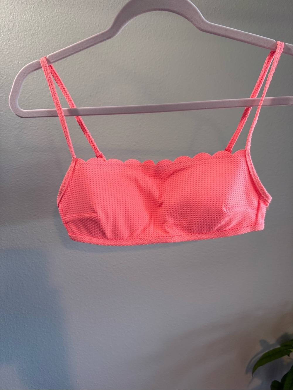 Aerie Neon Coral Textured Bikini Top – Size Small (NWT)